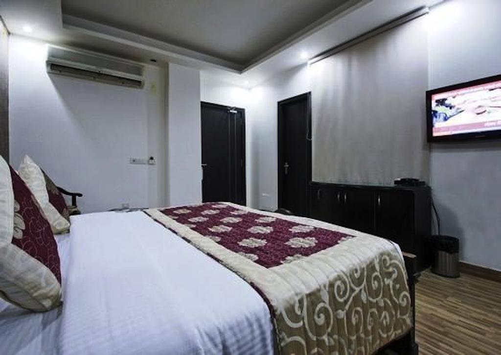 Hotel Universe Inn Нью-Делі Номер фото
